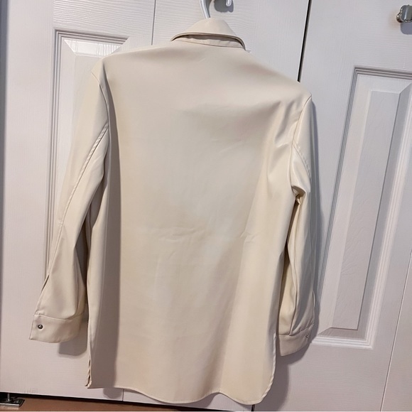 Light birch vegan leather shirt jacket - Picture 4 of 4